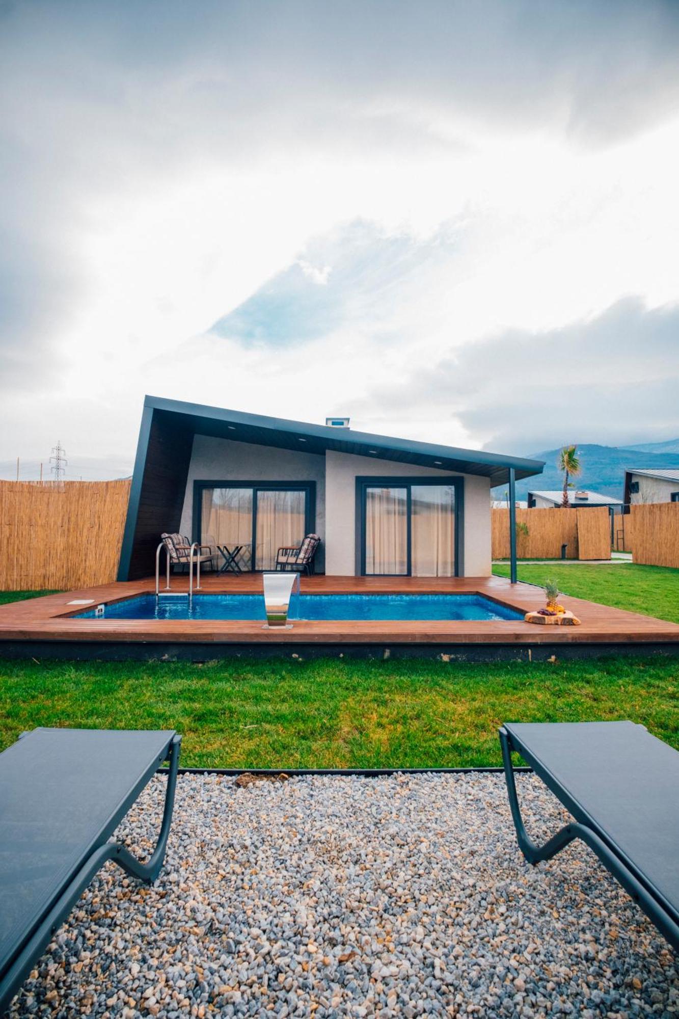 Vital Goel Sapanca Oezel Havuzlu Bungalov & Villa Dış mekan fotoğraf