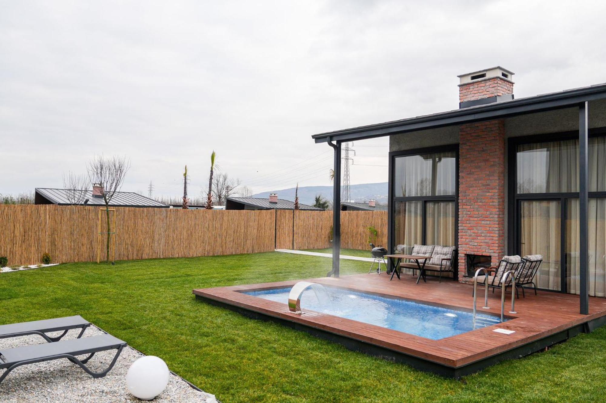 Vital Goel Sapanca Oezel Havuzlu Bungalov & Villa Dış mekan fotoğraf